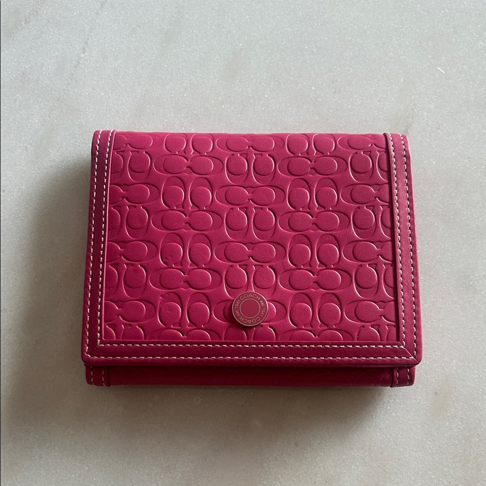 • COACH WALLET